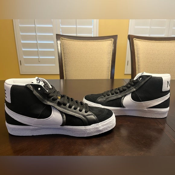 New Nike Zoom Blazer Mid SB Premium Black White Sneaker Shoes Size US 10 - Picture 11 of 13